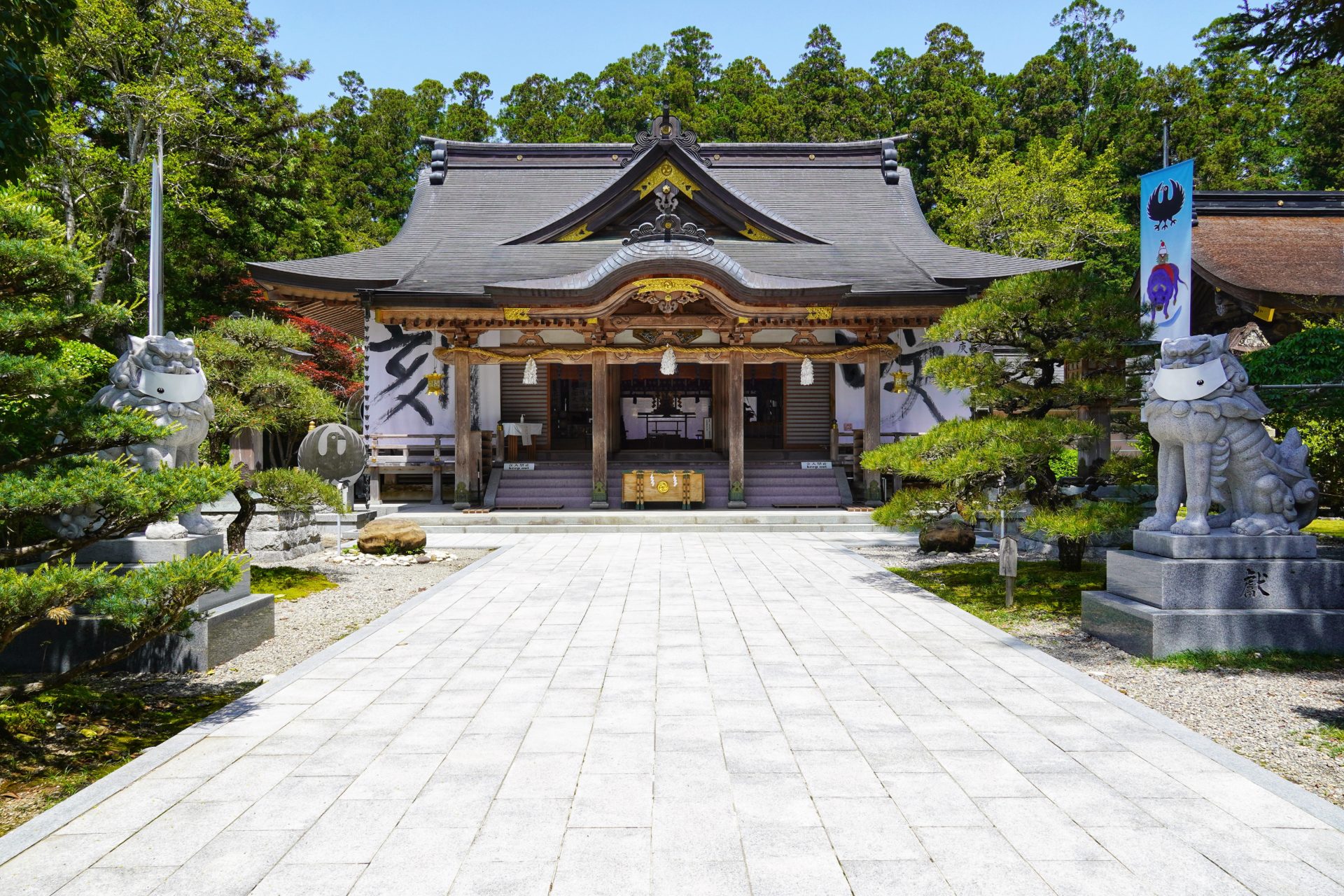 <p>拝殿</p>
