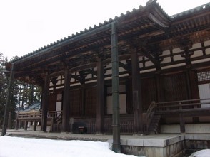 <p>金堂外観</p>
