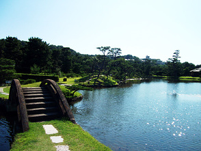 <p>太鼓橋</p>
