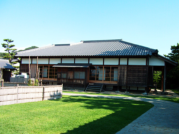 <p>湊御殿</p>
