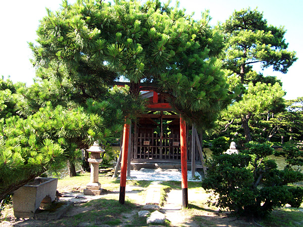 <p>守護神</p>
