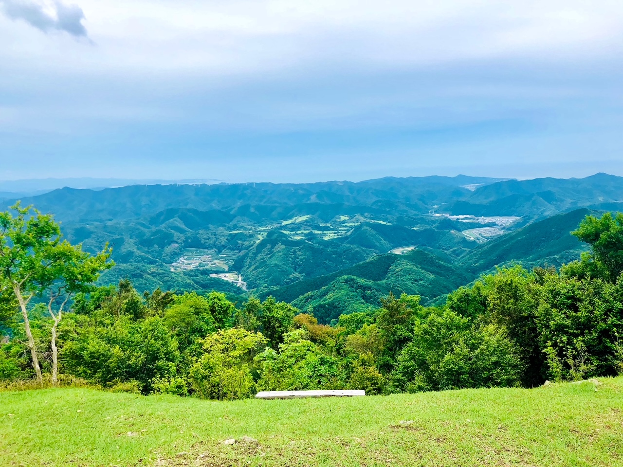 真妻山